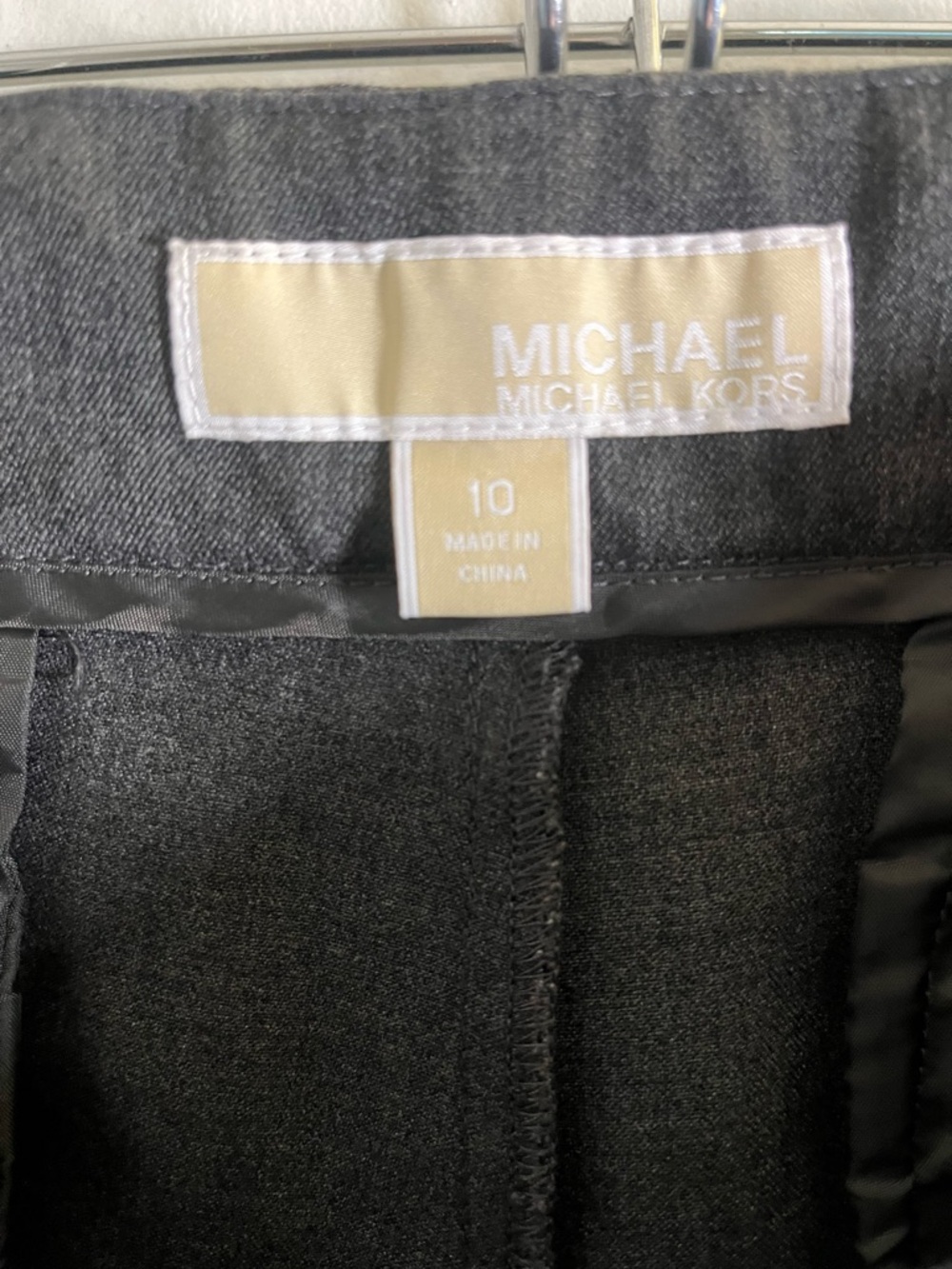 Michael Kors Women’s Gray Dress Pants Size 10 Straight Leg - Picture 4 of 7